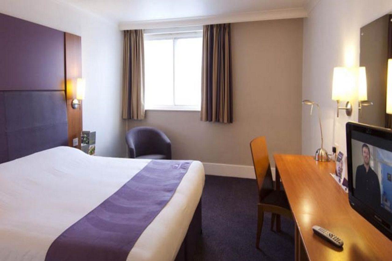 Premier Inn Stratford Upon Avon Waterways المظهر الخارجي الصورة