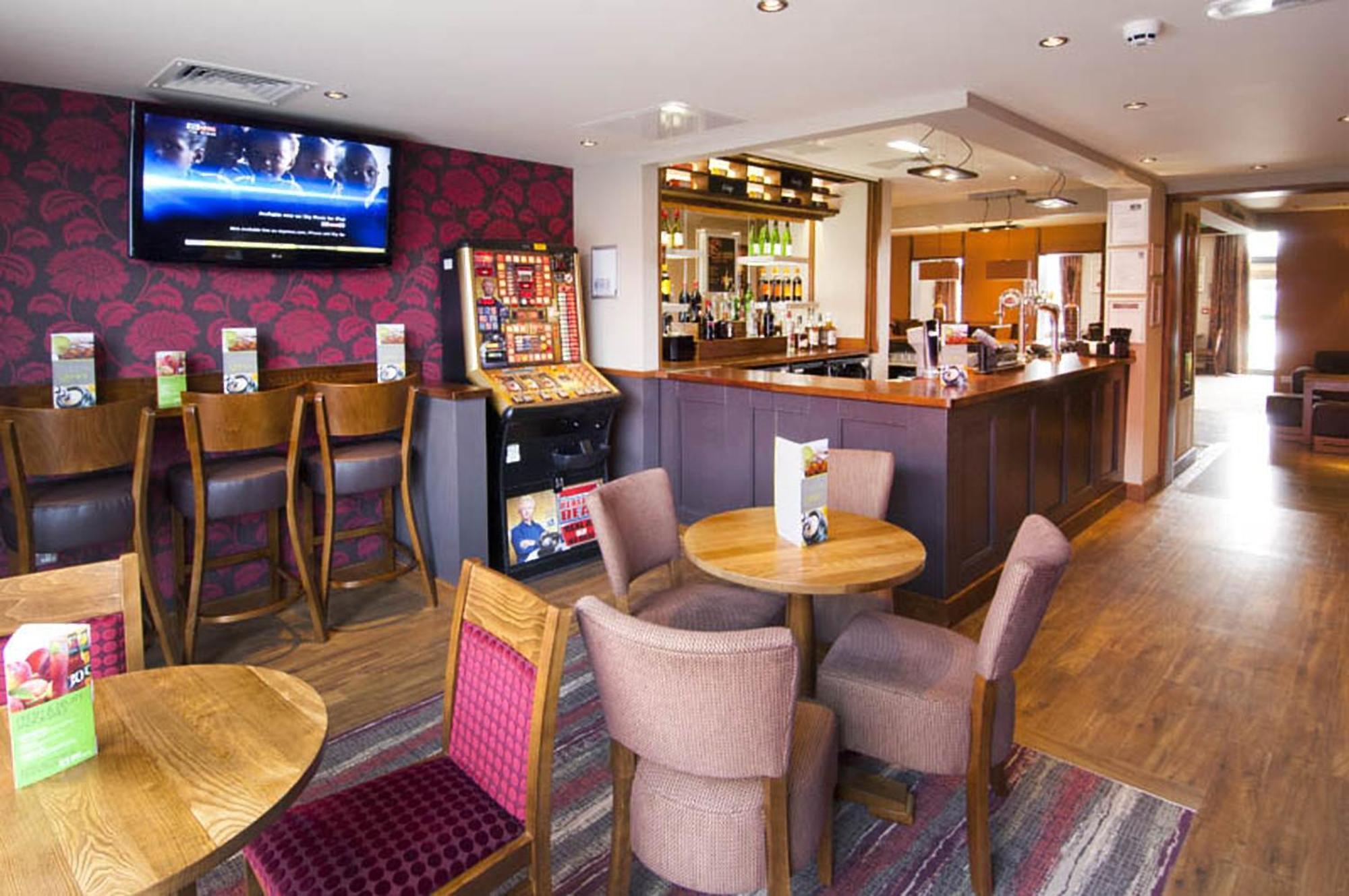 Premier Inn Stratford Upon Avon Waterways المظهر الخارجي الصورة